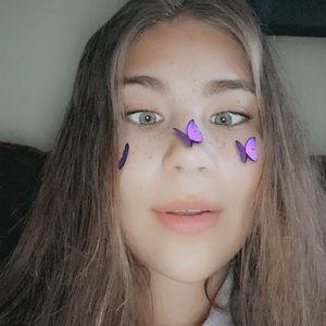 Meet your Posher, Madi